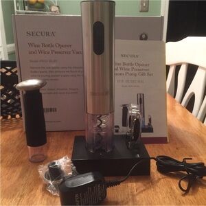 Secura Wine Bottle Opener and Preserver Set